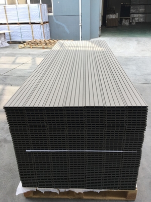 Anti-Rutsch-Moderne Decking Boards WPC Decking Boards mit Hohlen Kern