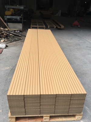 Wasserdichtes Holzholz aus Holz aus Kunststoff