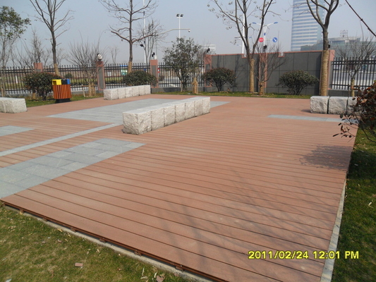 Anpassung WPC-Verbunddecking Holz-Plastik-Verbunddecking Mottenfest