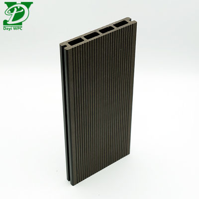 WPC Tiefgeprägte Verbund-Terrassendielen Wasserbeständig Langlebig